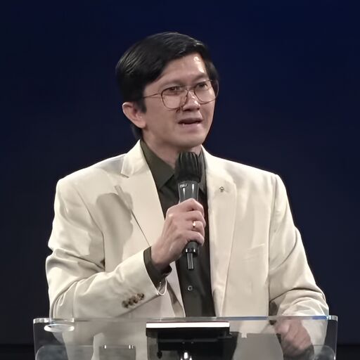 Chris Silitonga-20251123-1x1.jpg