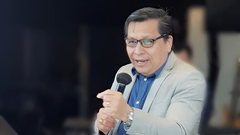 Pdt Roberto Mait dalam WeHOPE, Kamis, 09 Juli 2020, di GBI Danau Bogor Raya.