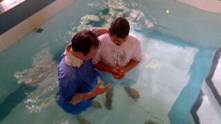 Berkas:20100725-1115 Baptisan 04.jpg