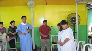 Berkas:20100822-1115 Baptisan 02.jpg