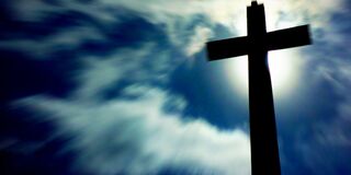 Berkas:Kuasa salib.jpg