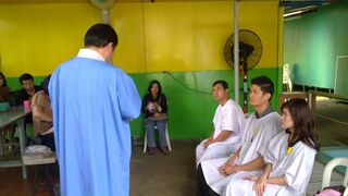 Berkas:20100725-1115 Baptisan 02.jpg