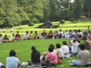 Berkas:20091218 Ibadah padang 06.jpg