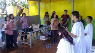 Berkas:20100725-1115 Baptisan 01.jpg