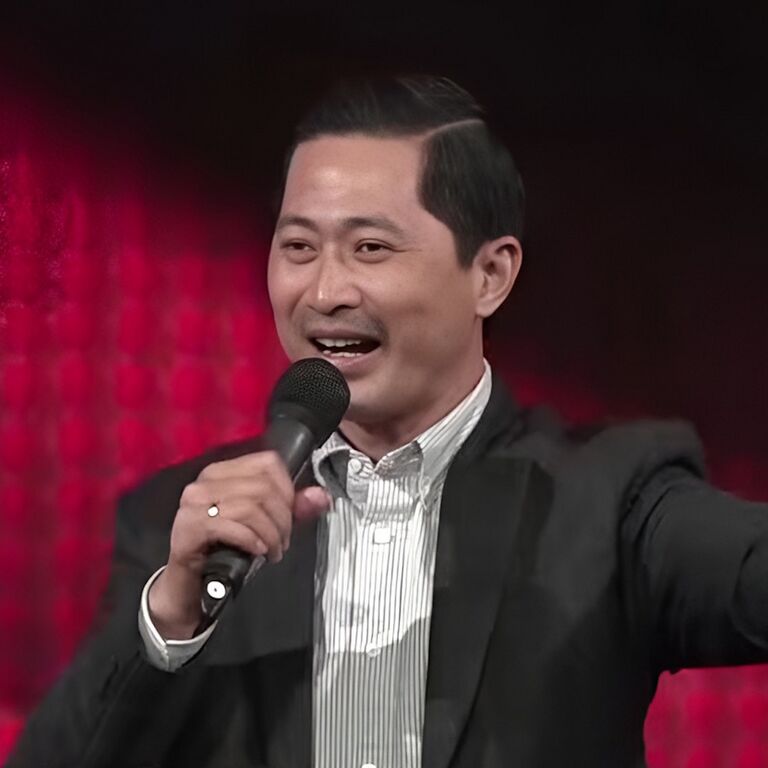 Eloy Zalukhu-20251207-1x1.jpg