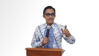 Berkas:Aditya Mahendra-20160821.jpg