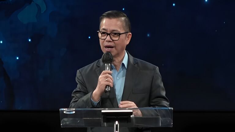 Pdt Hengky So, MTh dalam Ibadah Raya, Minggu, 22 Maret 2026, di GBI Danau Bogor Raya.