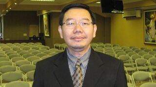 Berkas:Budi Jonatan-20110220.jpg