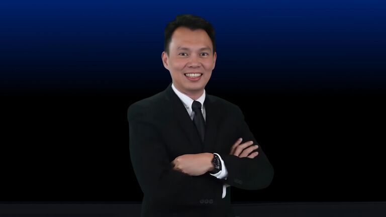 Pdt Nathan Subroto, MDiv dalam perkenalan dan pengurapan Tim Teologi pada 06 April 2019 di SICC