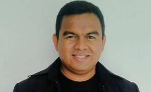 Paulus Daniel Santo-20090529.jpg